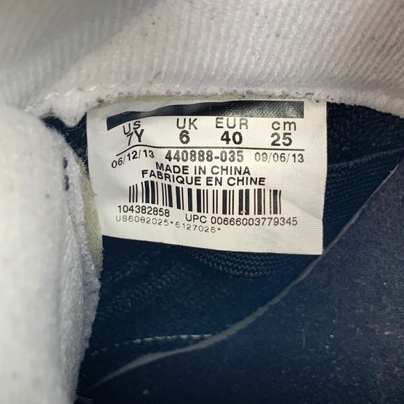 Air Jordan 5 Retro ‘Oreo - Picture 4 of 4